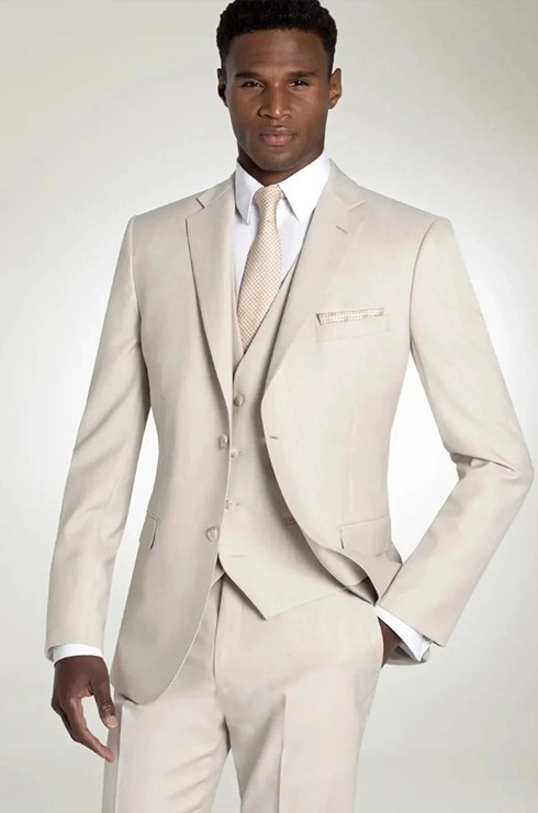 Photo of the real groom