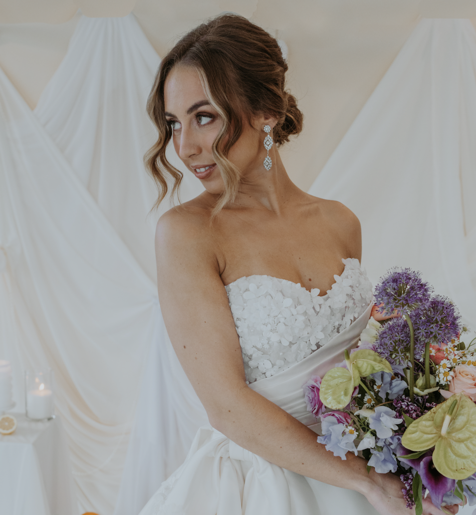 Styled Shoot: Bold Blooms at MILA
