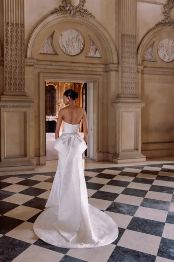 Sareh Nouri Style Faye #4 thumbnail