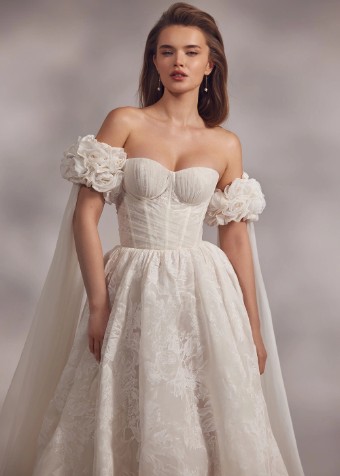 Eva Lendel Style Bavaria #1 thumbnail
